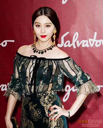 ����쭱�Ѫ��͸��װŮ���Ը�PK